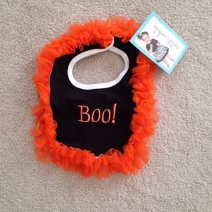 NWT Halloween Bib